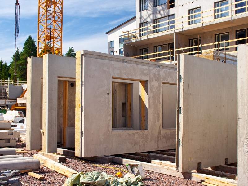 Precast concrete panels; a Future in Residential Homes. 
