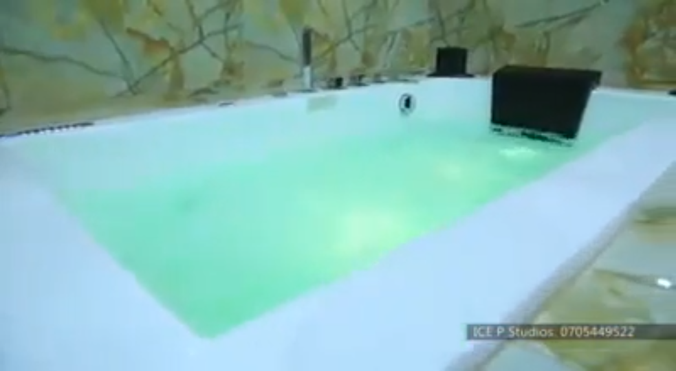 Luxurious bathroom hot tub. 