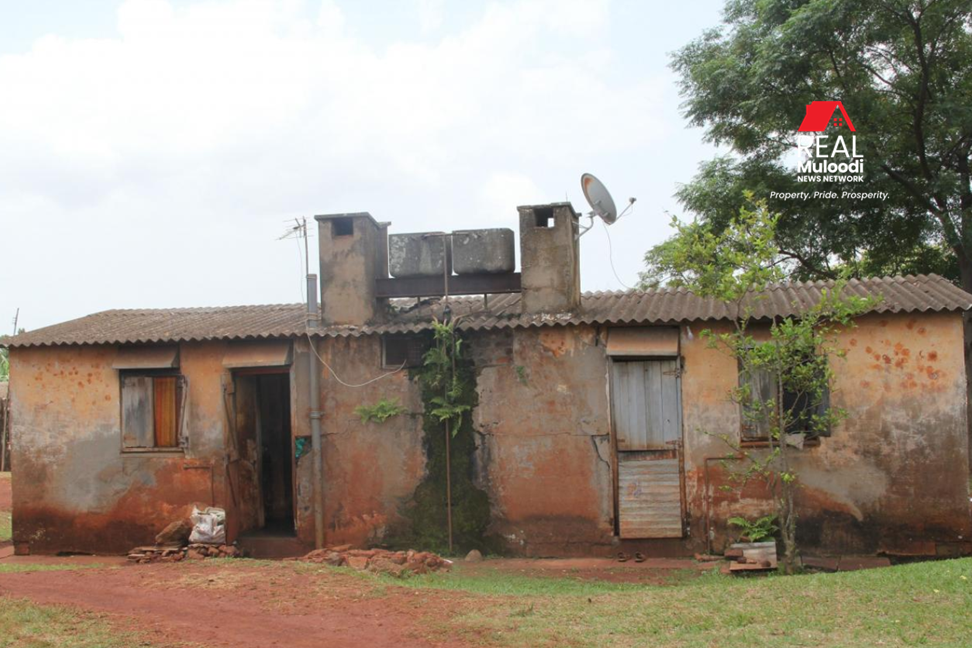 One of the delapidated houses in Jinja Police Barracks