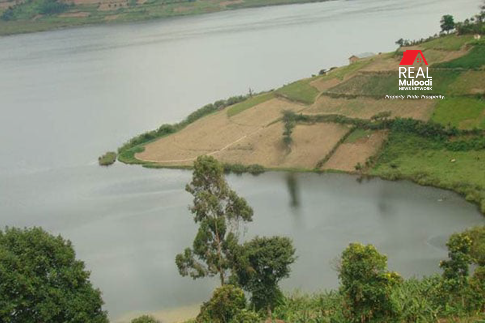 Lake Bunyonyi